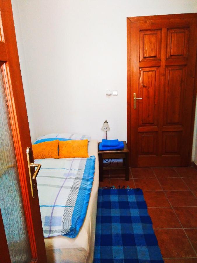 Jistebnice Hostinec A Penzion U Rezku מראה חיצוני תמונה